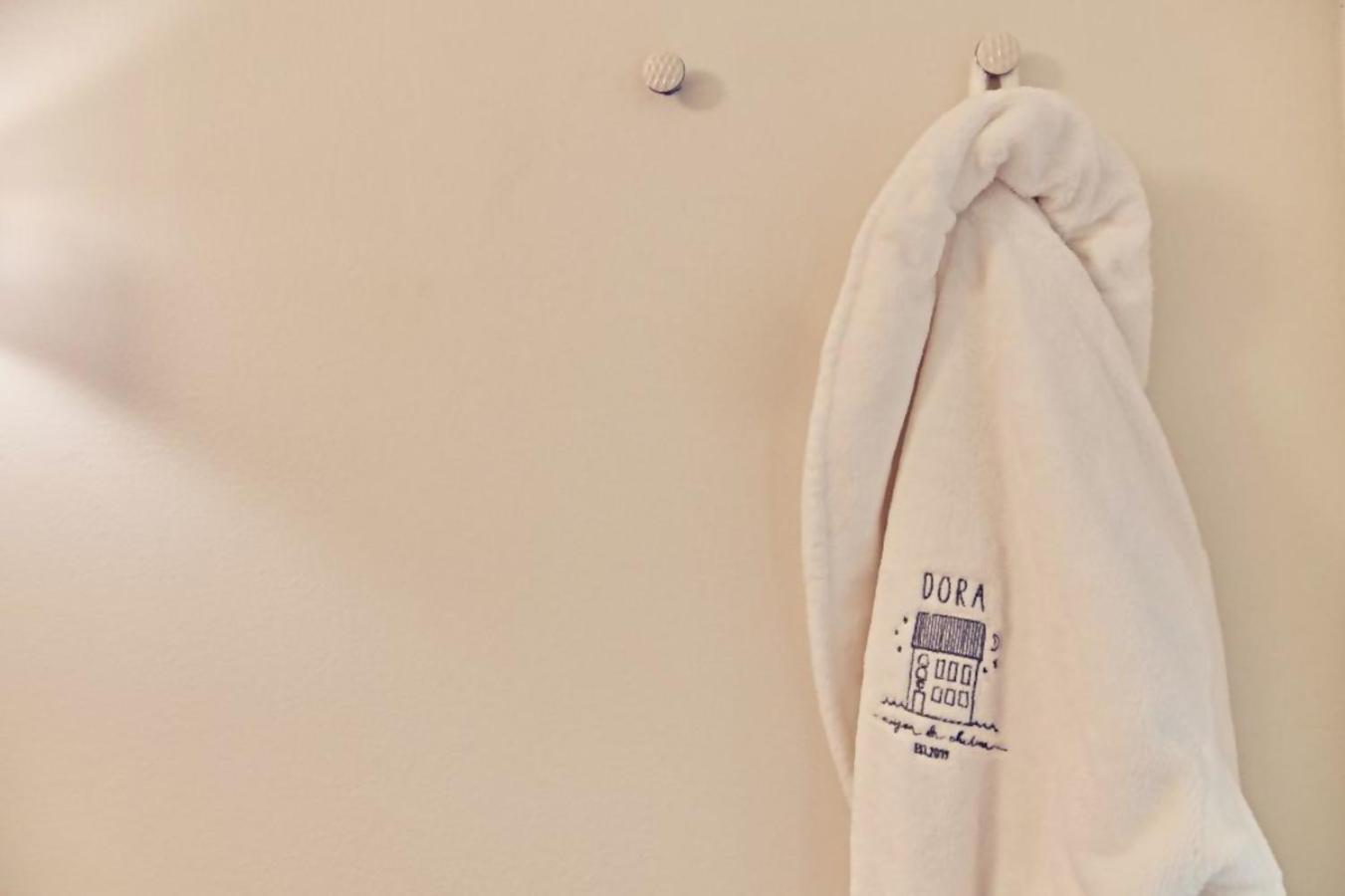 Dora Maison De Charme Ivrea Habitación foto